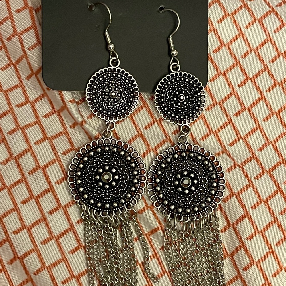 Three pairs of summery ear rings